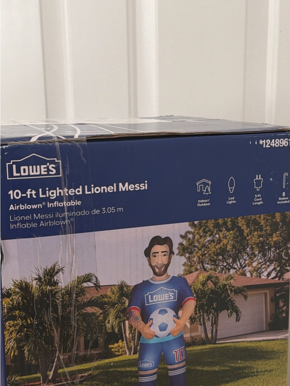 Lowe's 10-ft Lighted Lionel Messi Inflatable - Blue/White